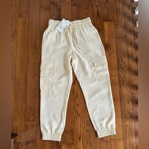 Zara cream cargo jogger pant
